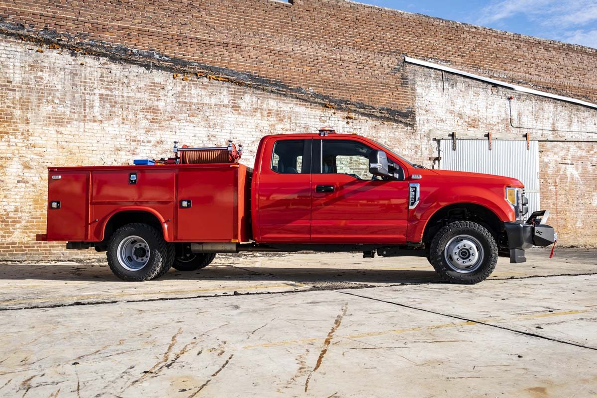 Ford F-250 Super Duty Winch Mount Kit - Rough Country - EXO - Black - '17-'20